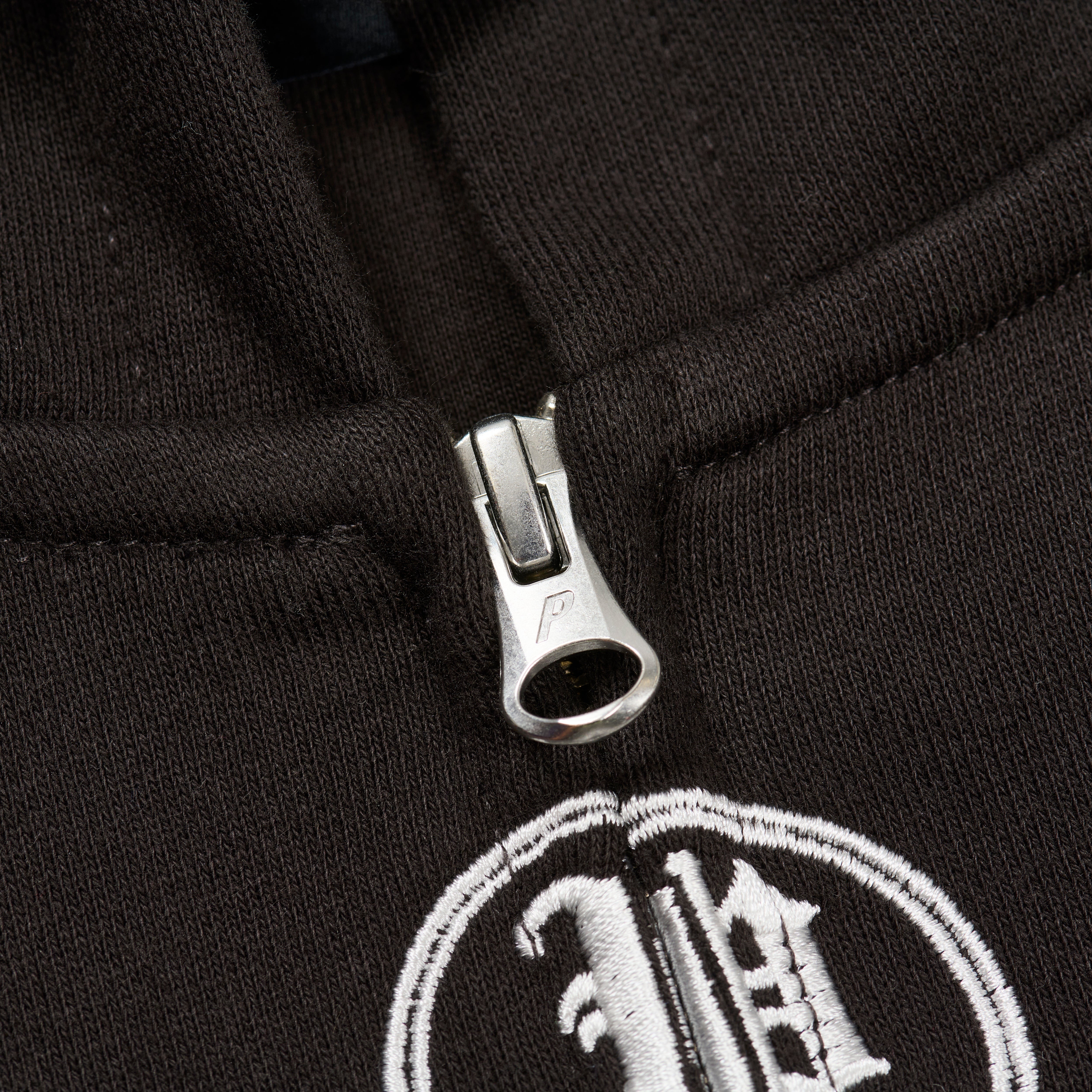 Thumbnail WINGSPAN TRIPLE STITCH HOOD BLACK one color