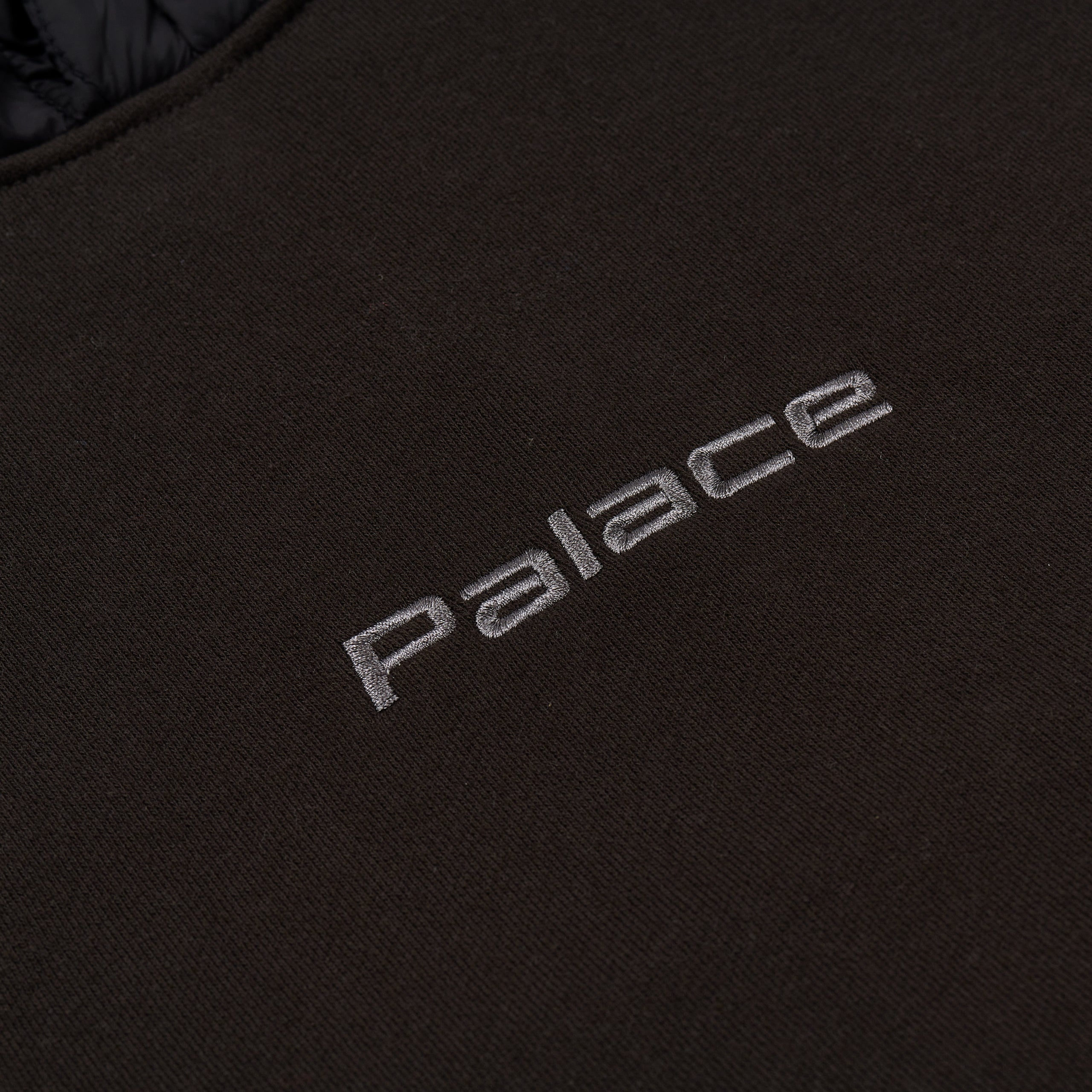 Thumbnail BAFFLED FONT HOOD BLACK one color