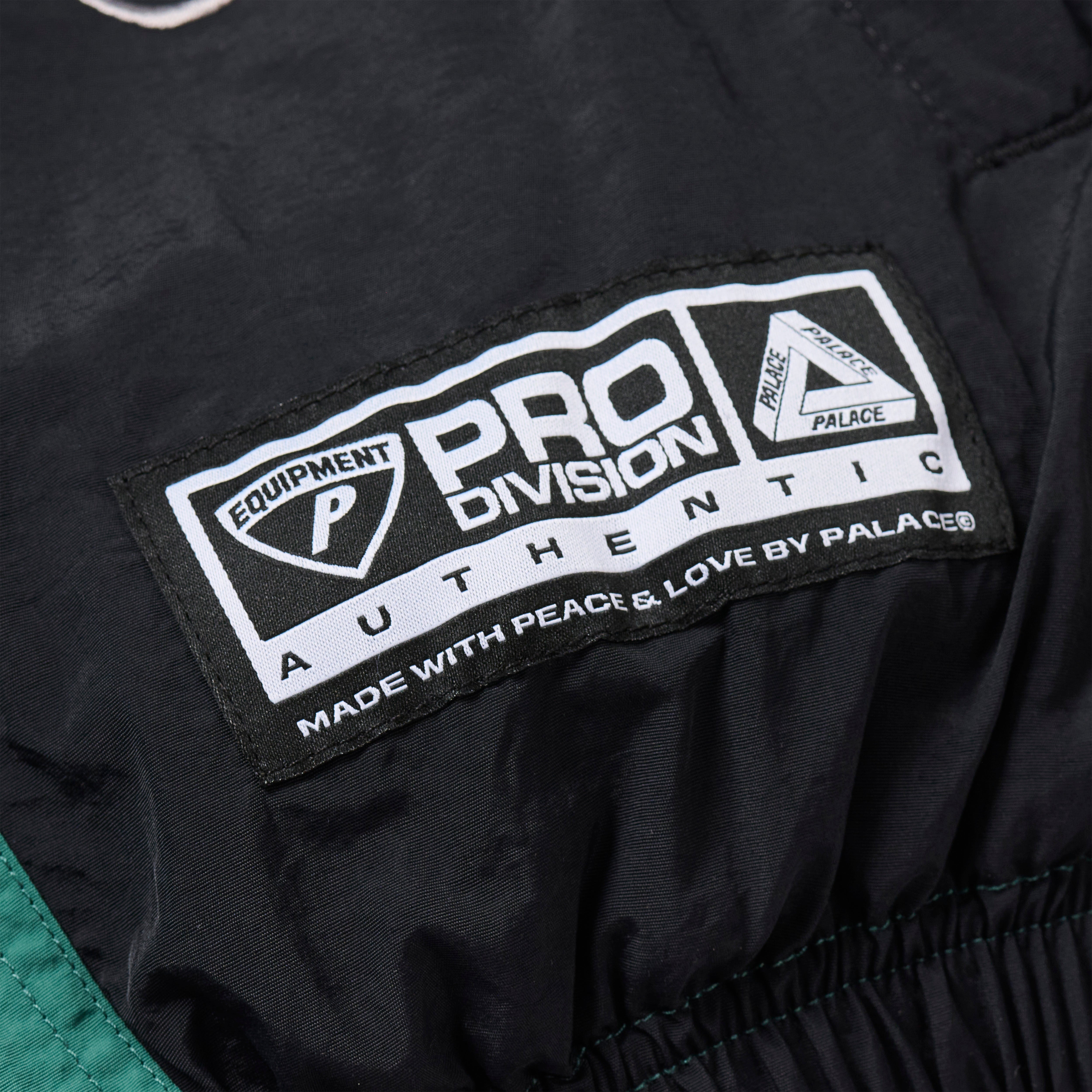 Thumbnail HORSES JACKET GREEN / BLACK one color