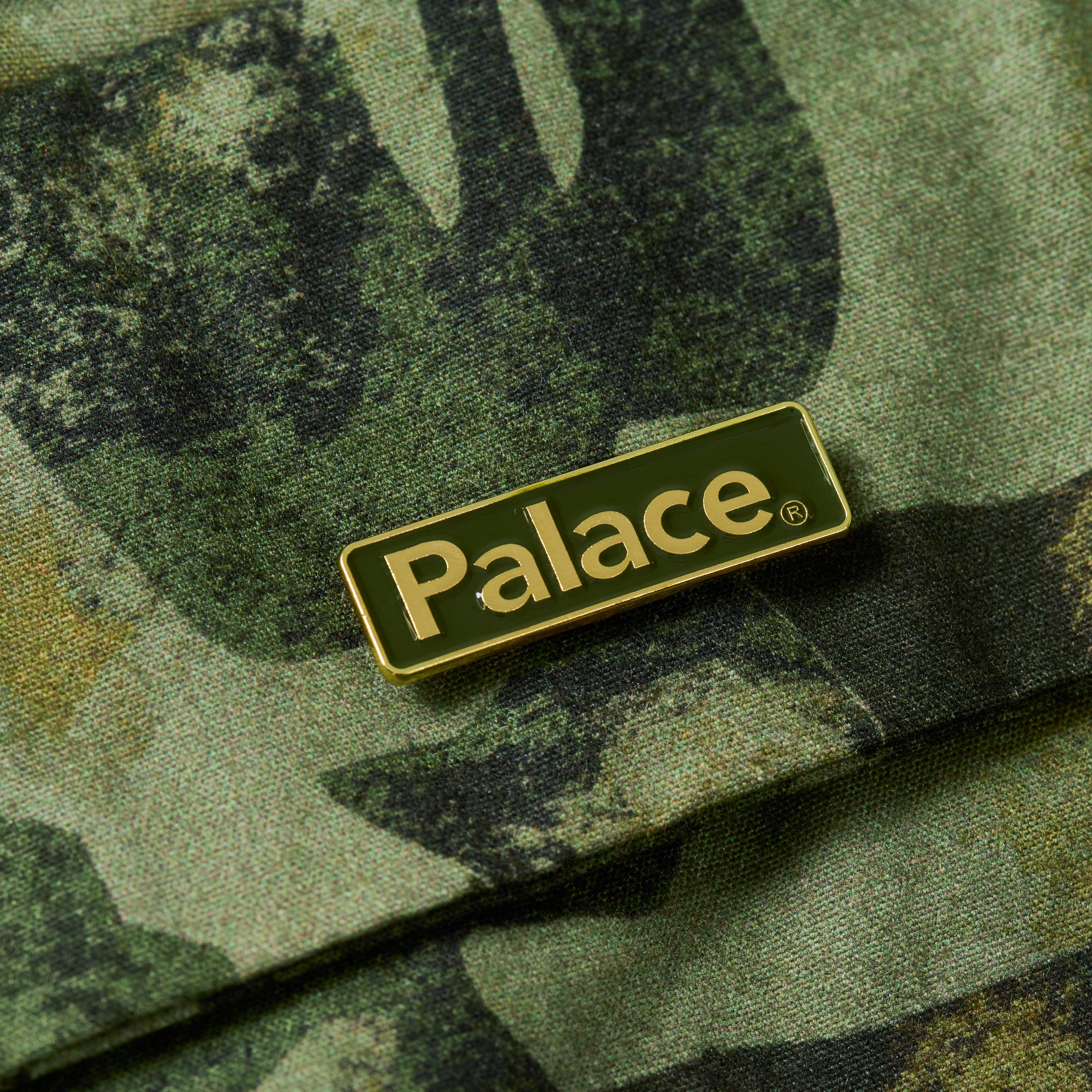 Thumbnail PALACE BARBOUR FIELD CASUAL JACKET KELP FOREST CAMO one color