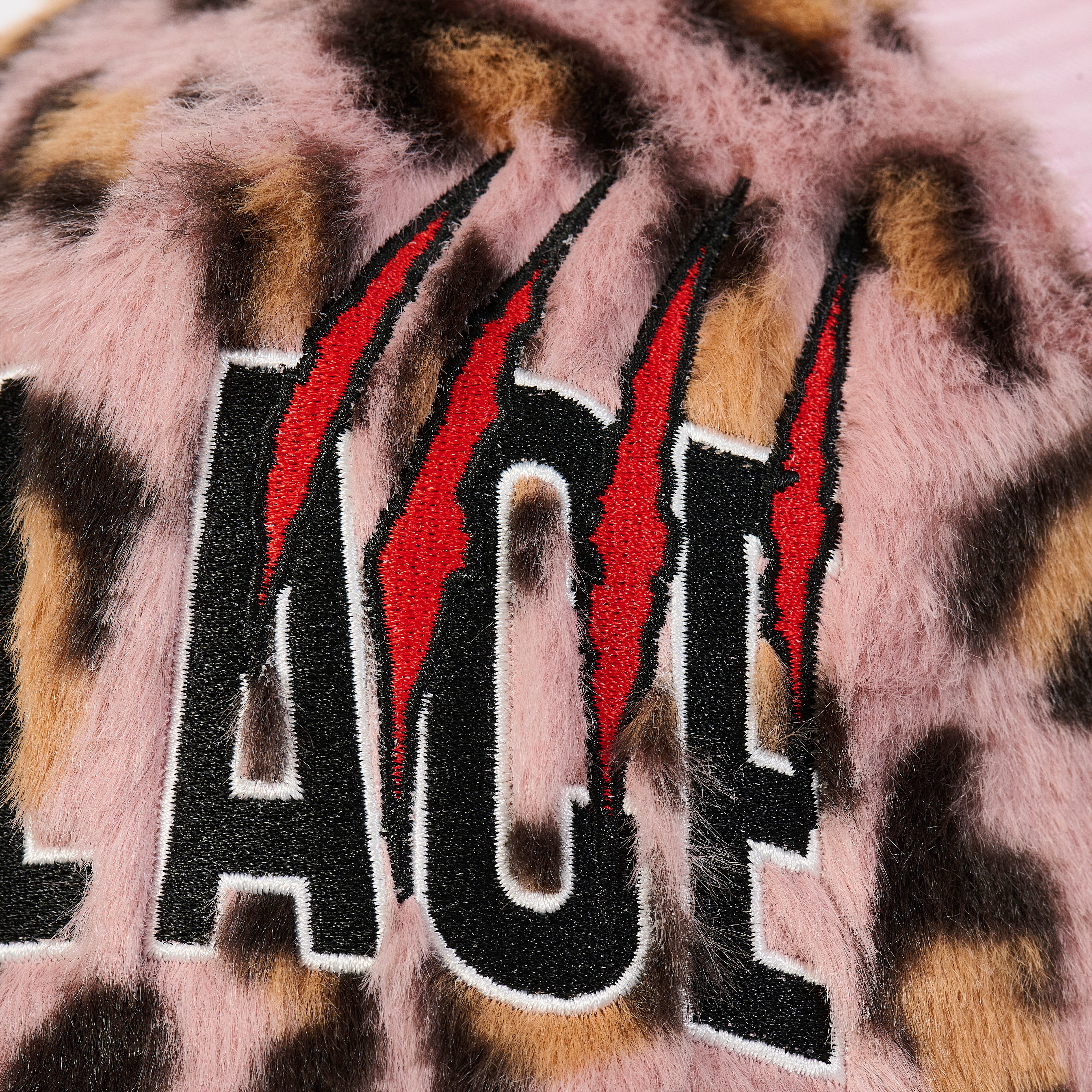 Thumbnail CLAW FURRY TRUCKER LEOPARD PINK one color