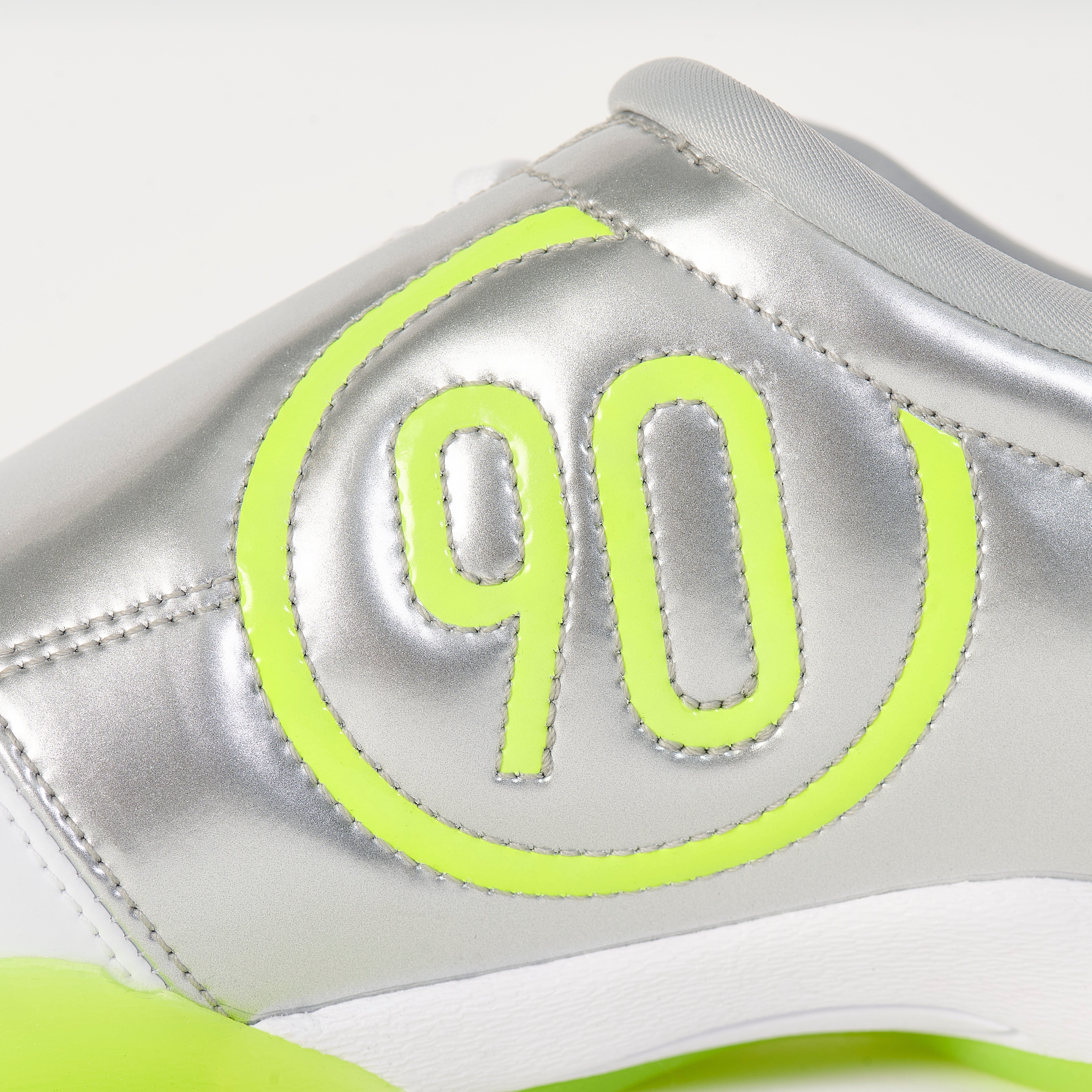 Thumbnail PALACE NIKE TOTAL P90 III SHOE WHITE / SILVER / VOLT one color