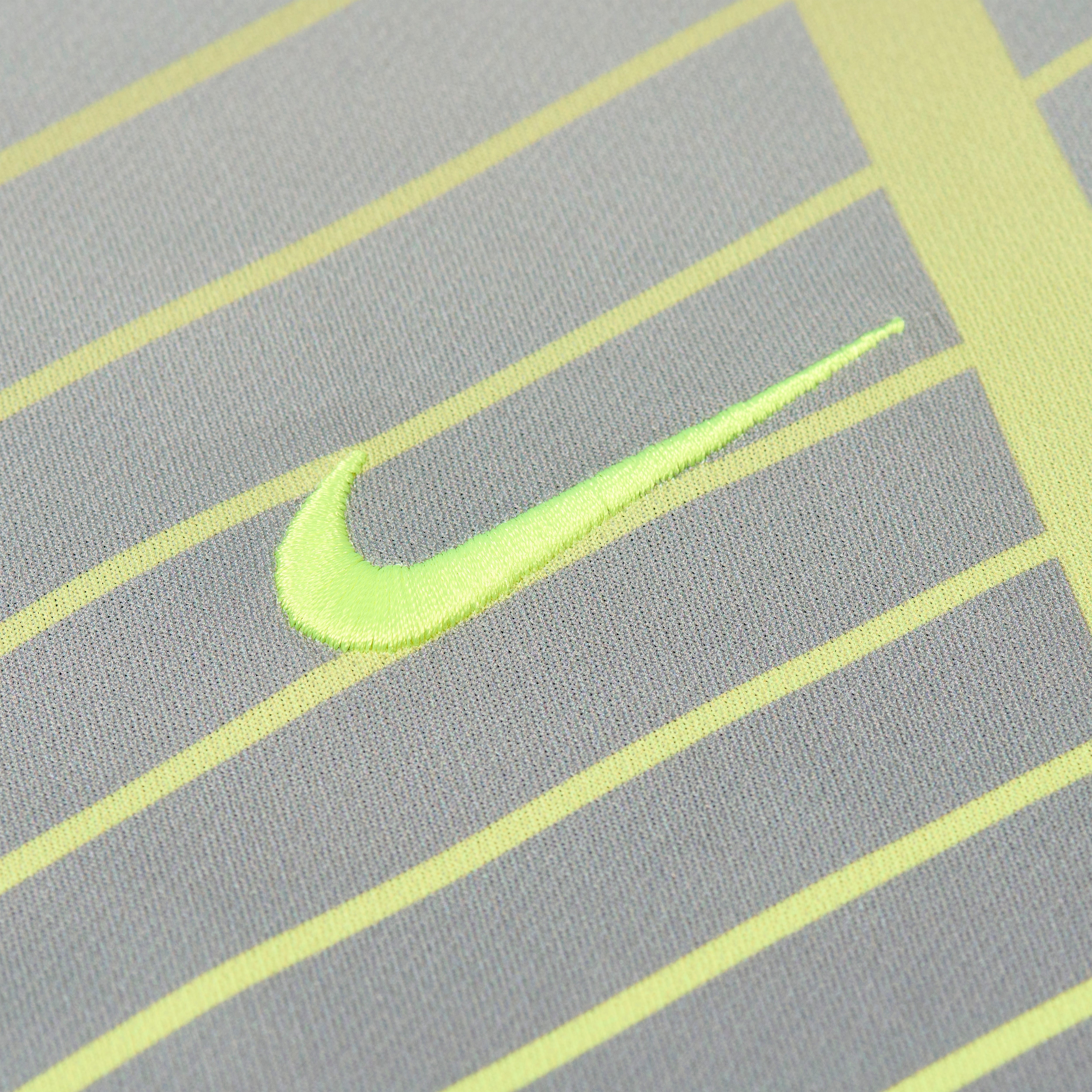 Thumbnail PALACE NIKE TOTAL P90 JERSEY GREY one color