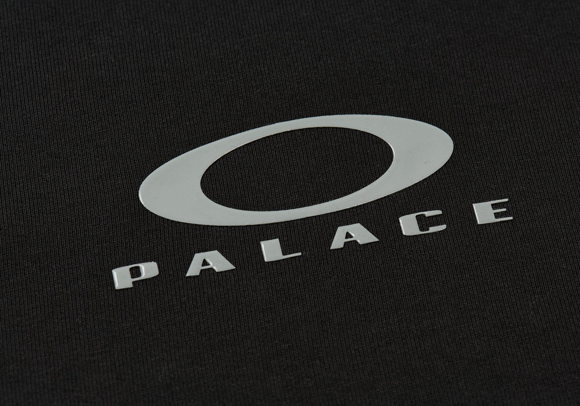 Palace Oakley Hood Black - Palace Oakley 2023 - Palace Community Palace Oakley Hood Black - Palace Oakley 2023 - Palace Community