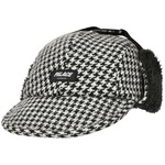 Thumbnail REVERSO EARFLAP 4-PANEL HOUNDSTOOTH WHITE one color