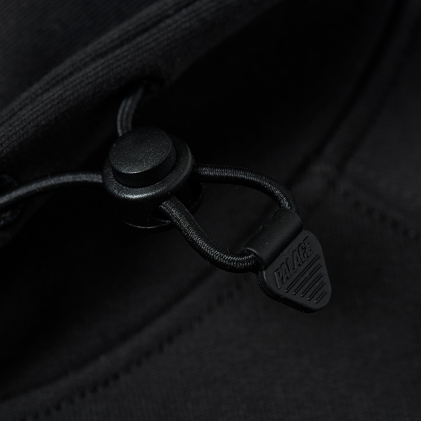 Thumbnail TRI POCKET HOOD BLACK one color