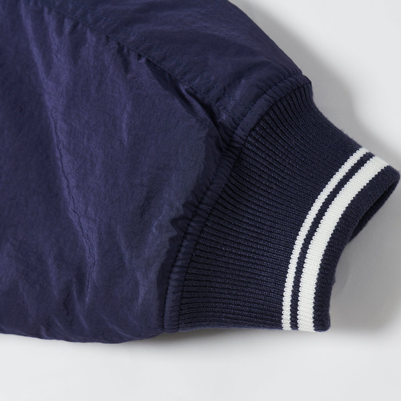 Thumbnail REVERSIBLE QUILTED SPORTS BOMBER NAVY one color