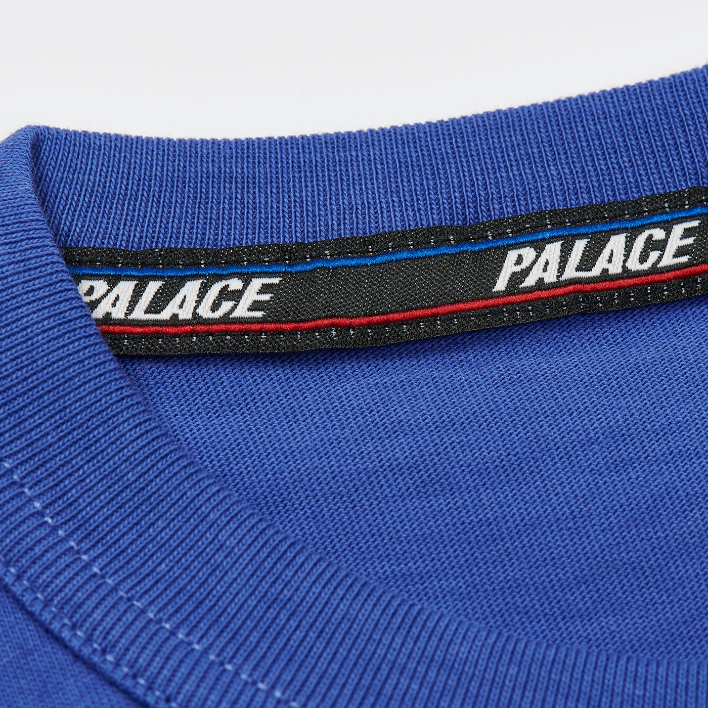 Thumbnail BASICALLY A LONGSLEEVE ULTRA one color