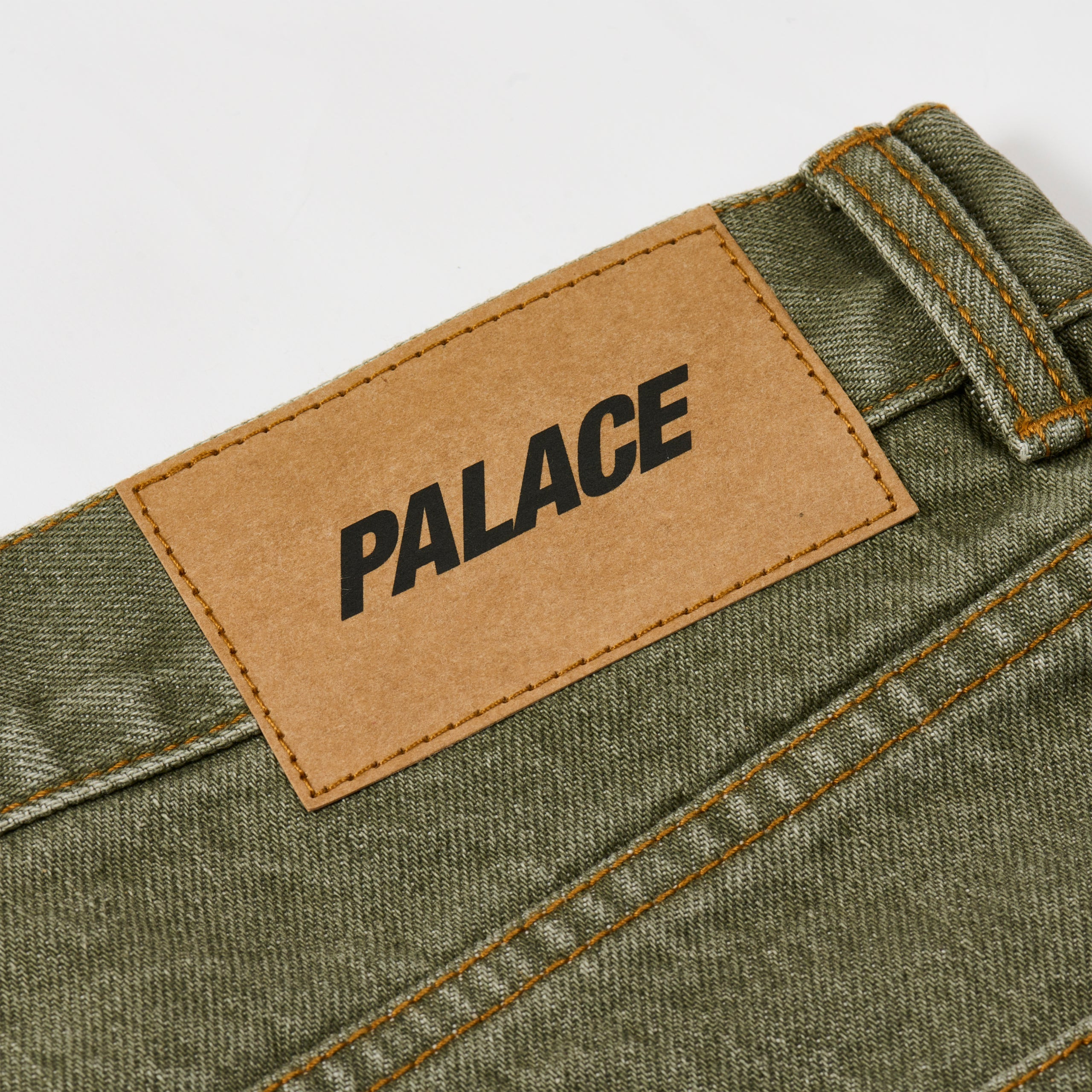 Thumbnail DENIM SHORT THE DEEP GREEN one color
