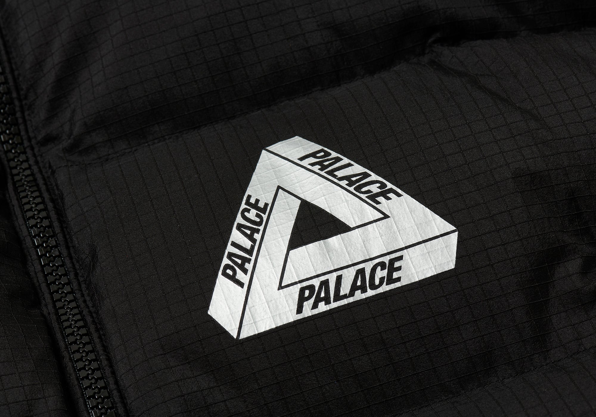 Ripstop Puffa Black - Winter 2023 - Palace Community